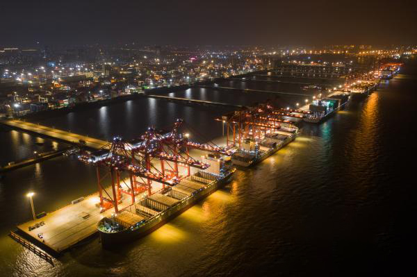 Ningbo Zhoushan పోర్ట్ 